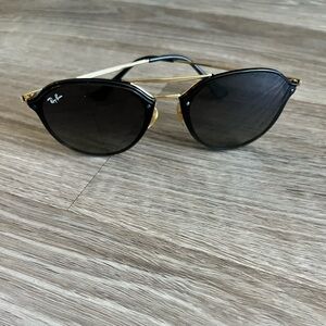 Rayban unisex sunglasses